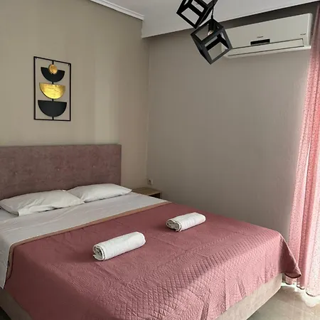 Aparthotel Lia