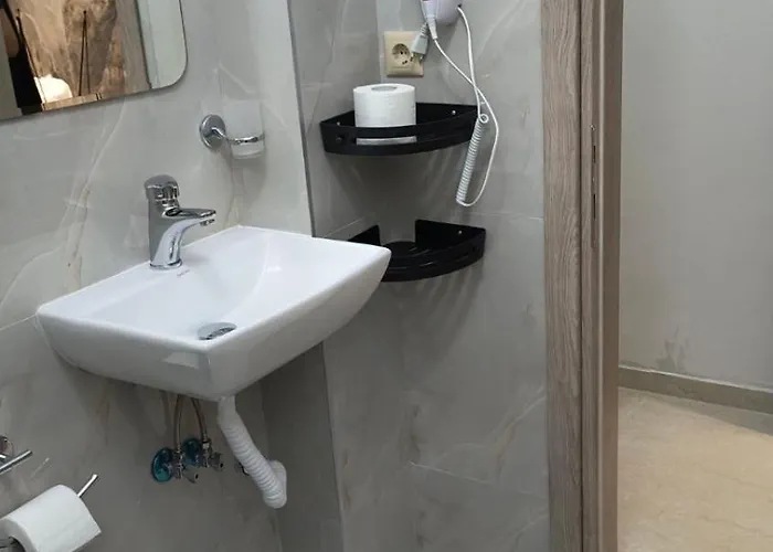 Lia Апарт-отель 3*